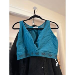 Yitty Major Label Smoothing Cross Front Bralette 6x